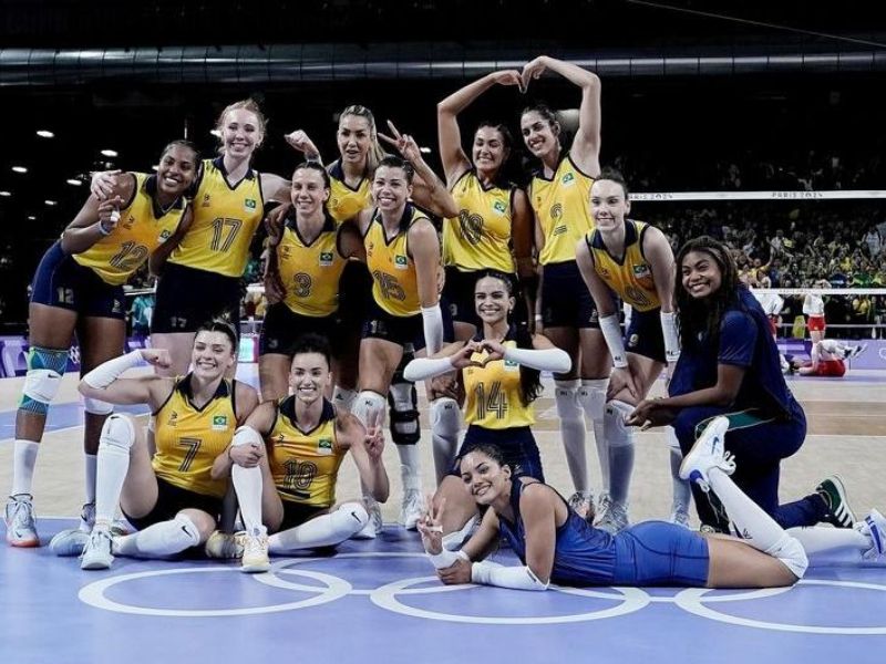 Brasil vence República Dominicana e avança às semifinais do vôlei feminino