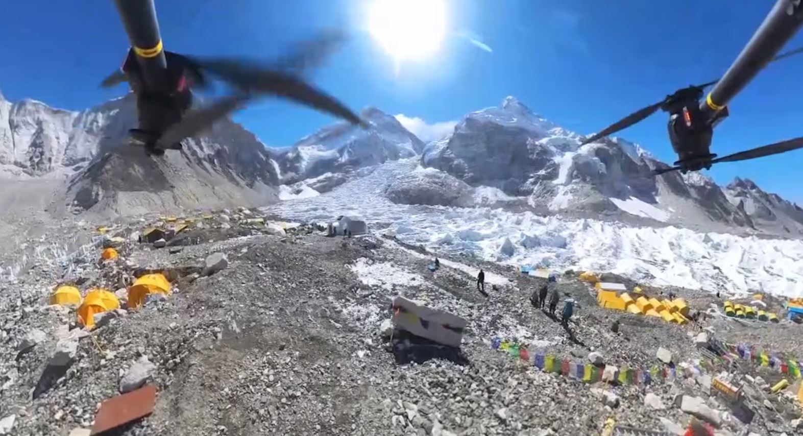 Drones irão coletar lixo e entregar suprimentos para alpinistas no Everest