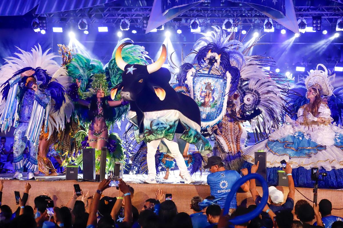 Boi Caprichoso emociona a nação azul na festa de lançamento do álbum 2025